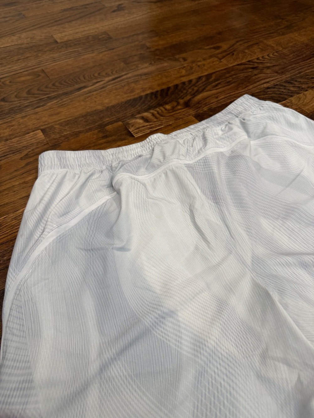 Lululemon Pace Breaker Linerless Short 9" - Picture 7 of 7